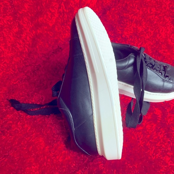 Leather Upper and Leather Sock, Super Unsex Comfortable shoe. - Picture 4 of 5